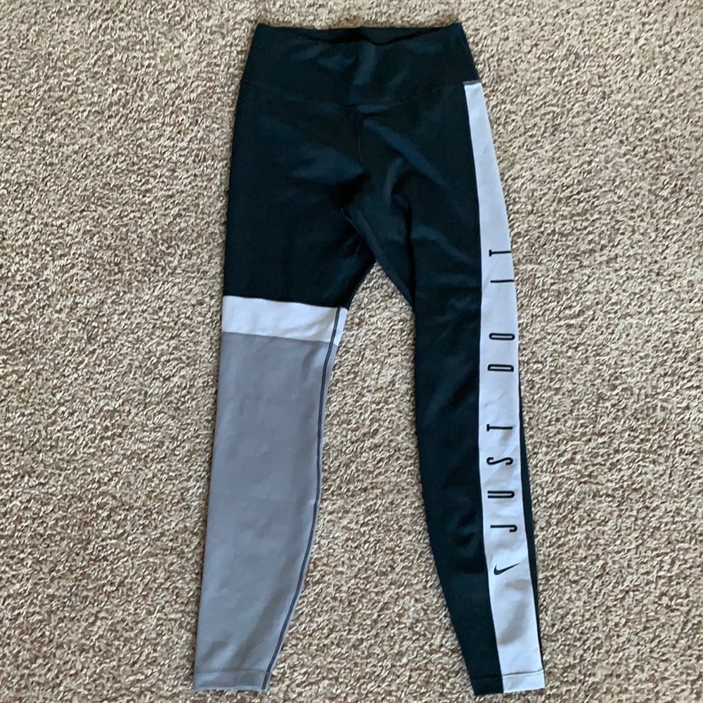 Women’s Nike Dri-Fit Legging
